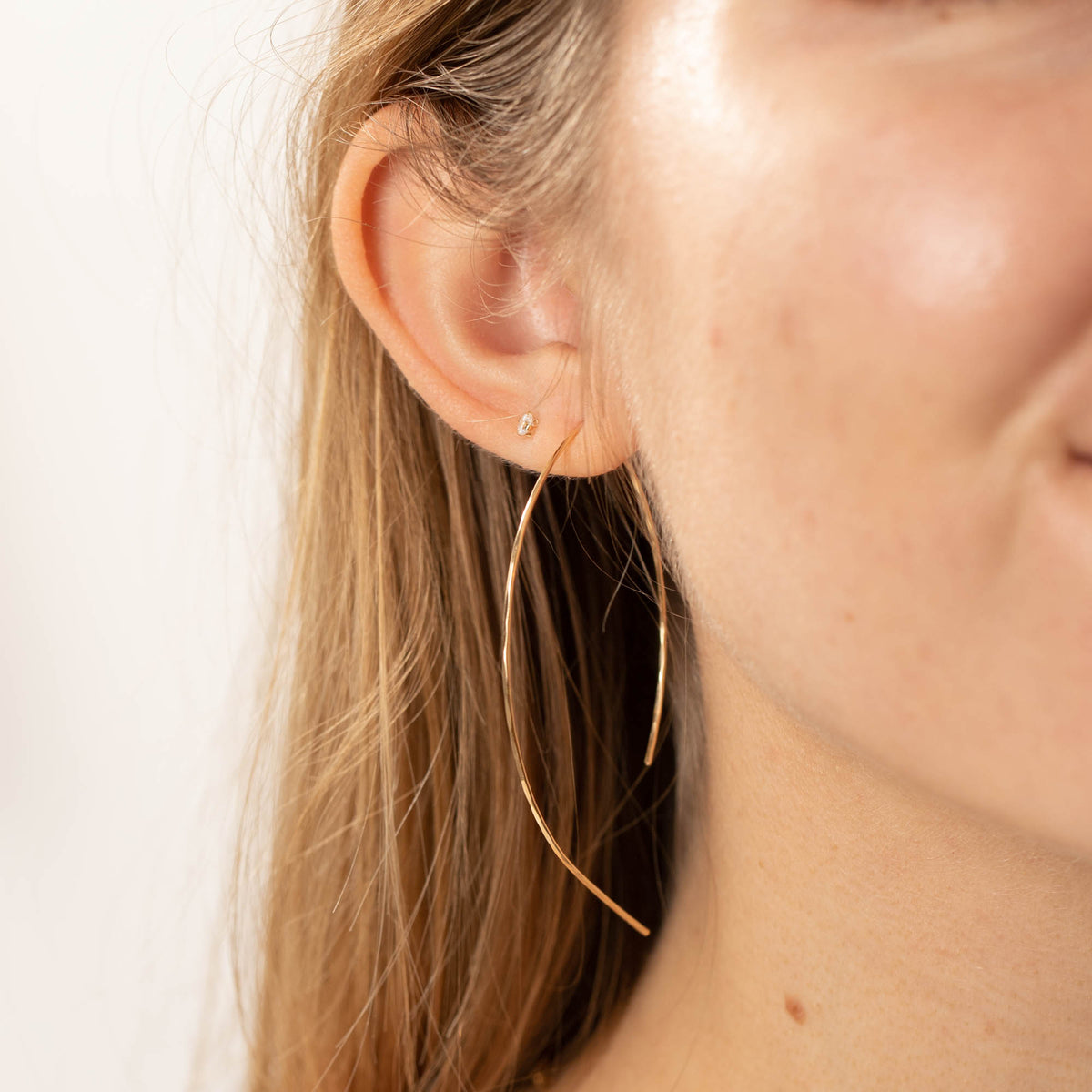 Wide Arc Threader Earrings