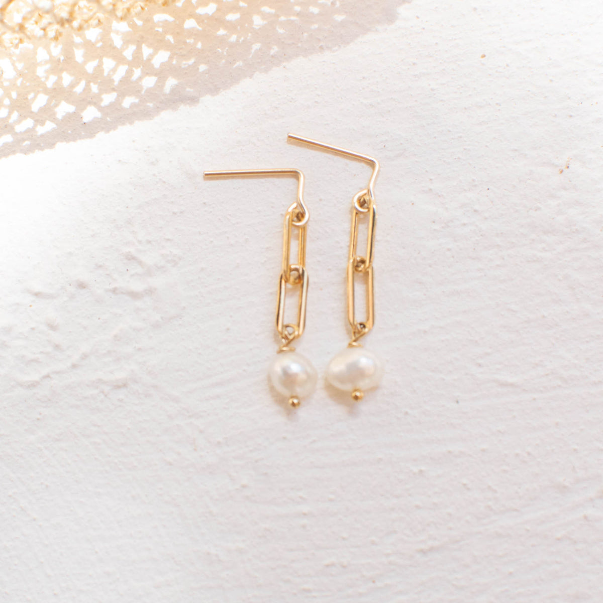 Gold Bold Link Chain and Pearl Earrings • 14K Gold Filled Earrings • Fresh Water Pearl Earrings