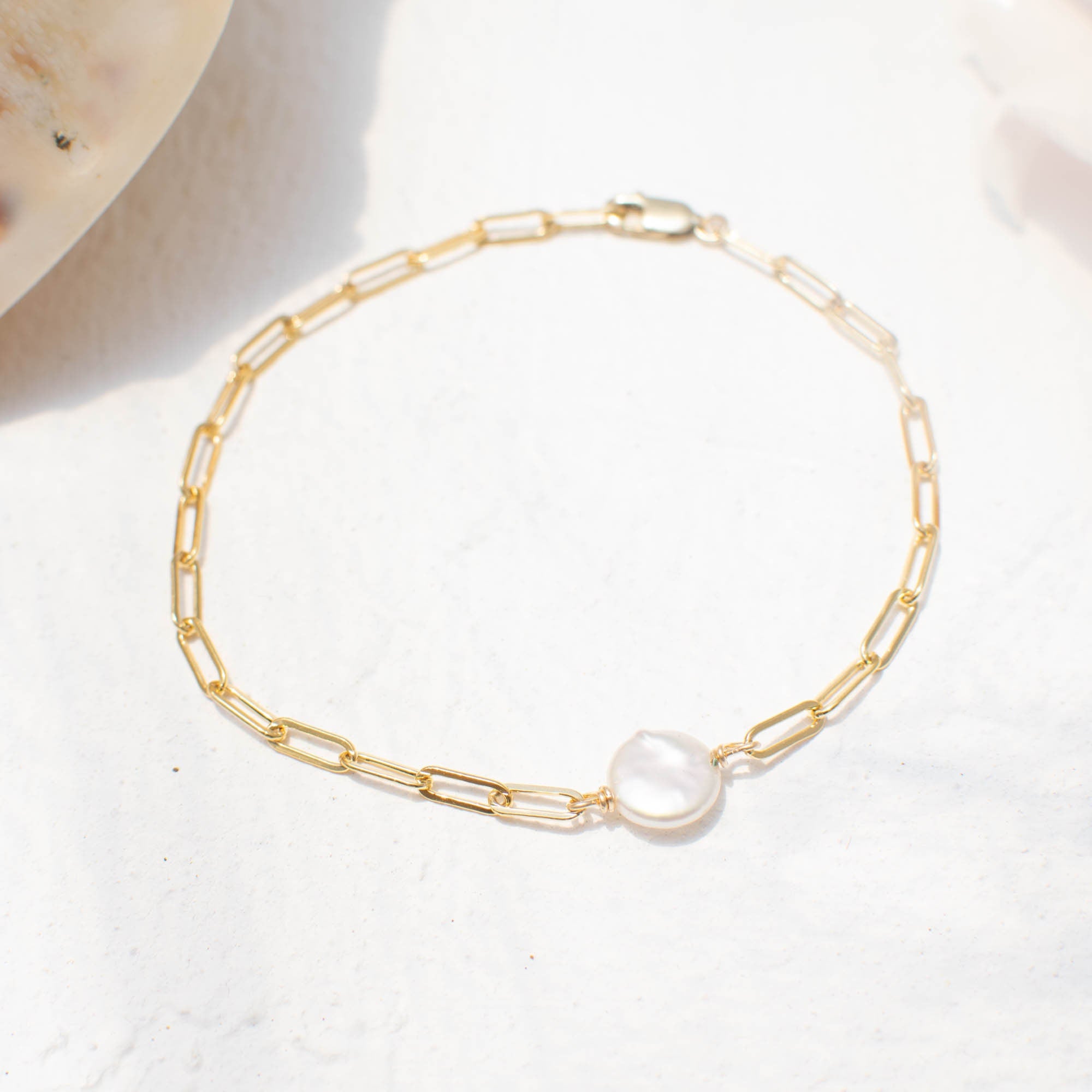 Bold Link Paperclip Bracelet with Coin Pearl • Gold or Silver Chain • Fresh Water Pearl