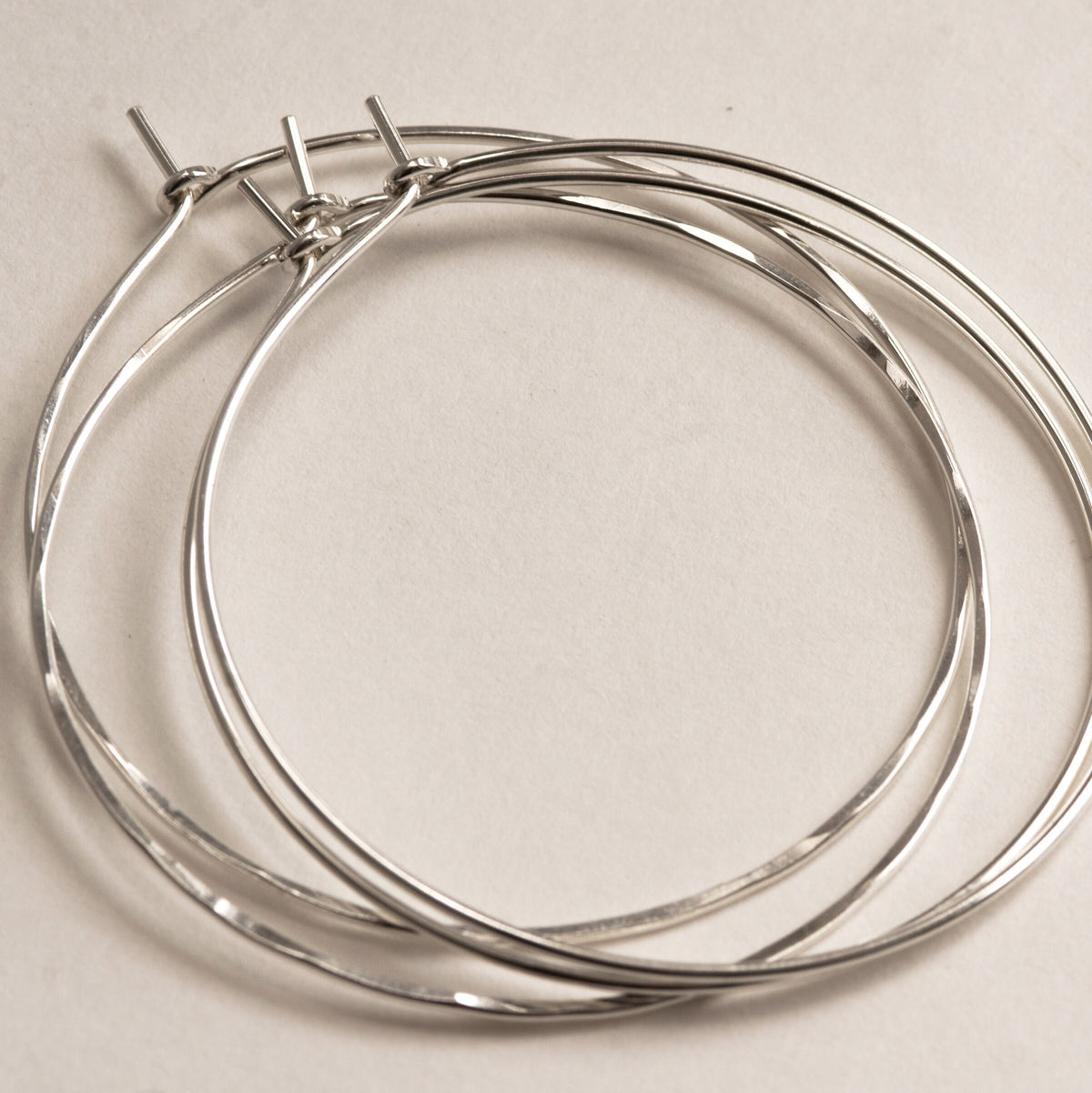 18 Gauge Thick Wire • Hammered or Smooth • 925 Sterling Silver Classic Hoop Earrings • Small to Large 1mm thick Hoop Earrings